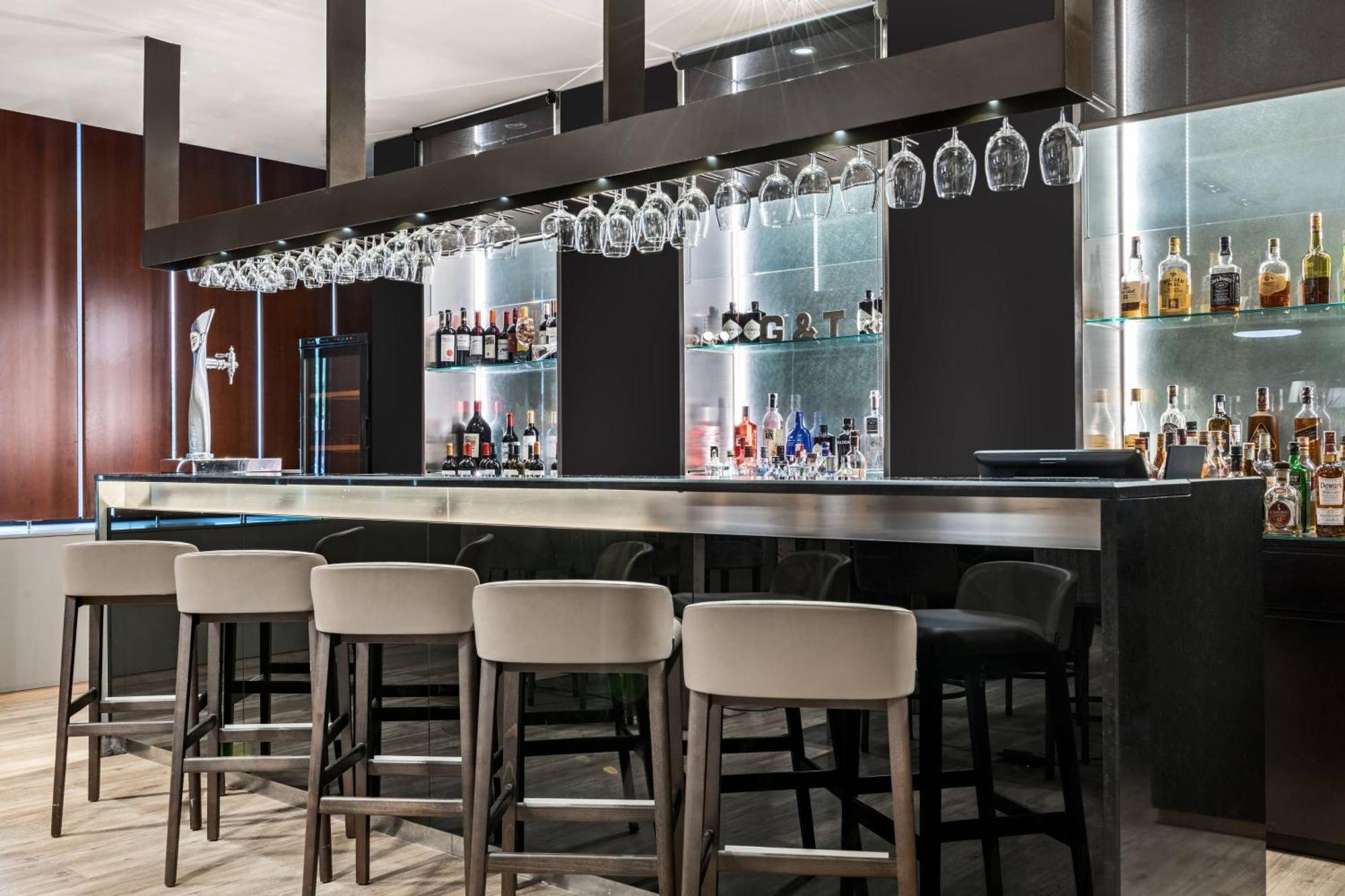 Ac Hotel La Rioja By Marriott Logroño Exteriör bild