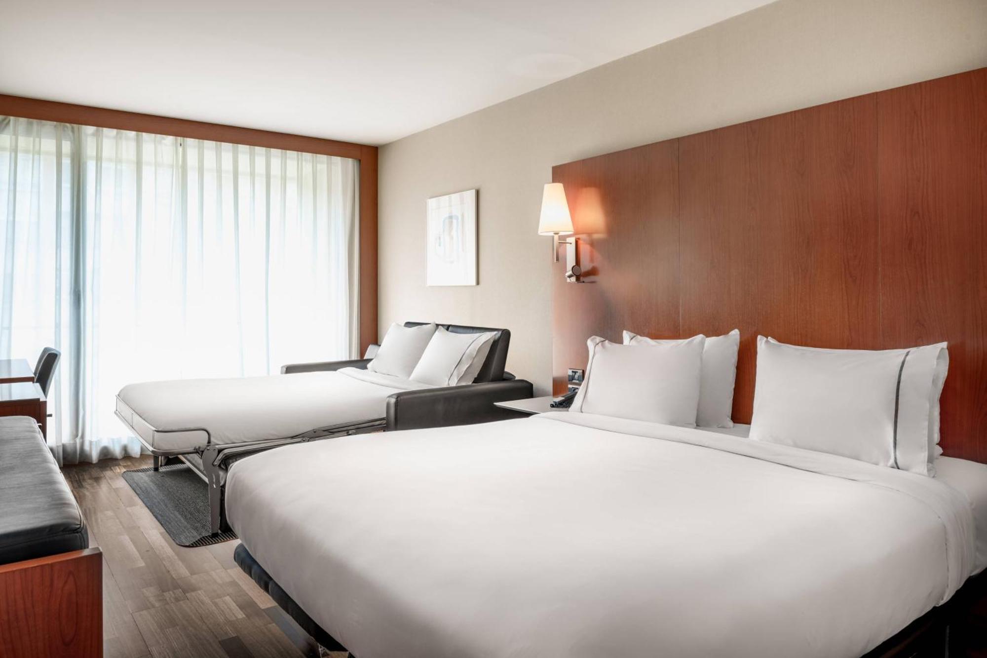 Ac Hotel La Rioja By Marriott Logroño Exteriör bild