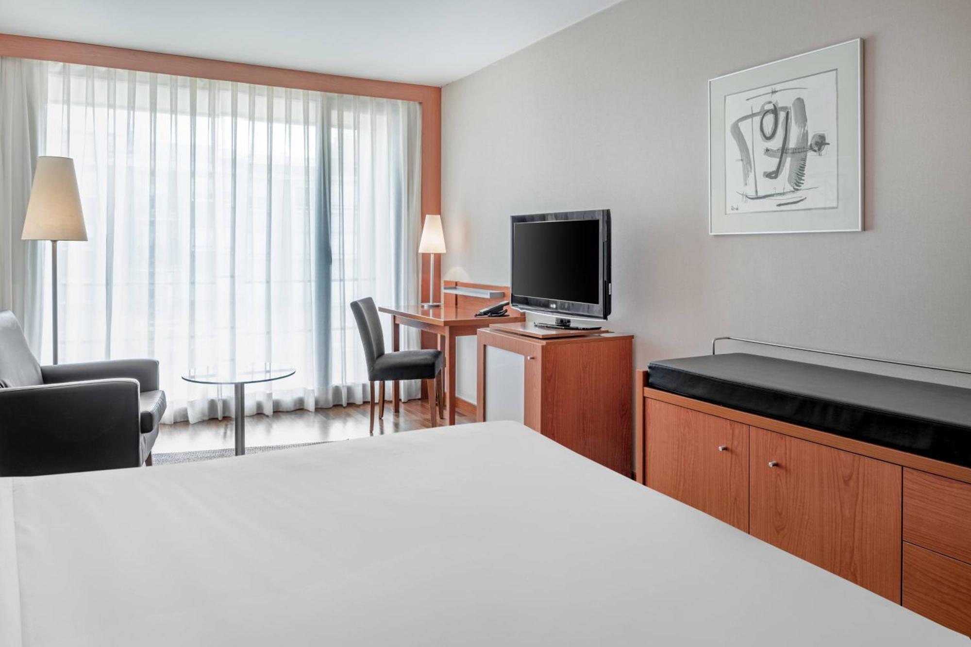 Ac Hotel La Rioja By Marriott Logroño Exteriör bild