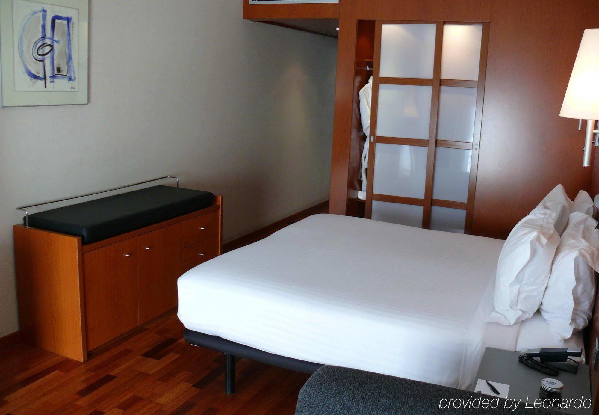 Ac Hotel La Rioja By Marriott Logroño Exteriör bild