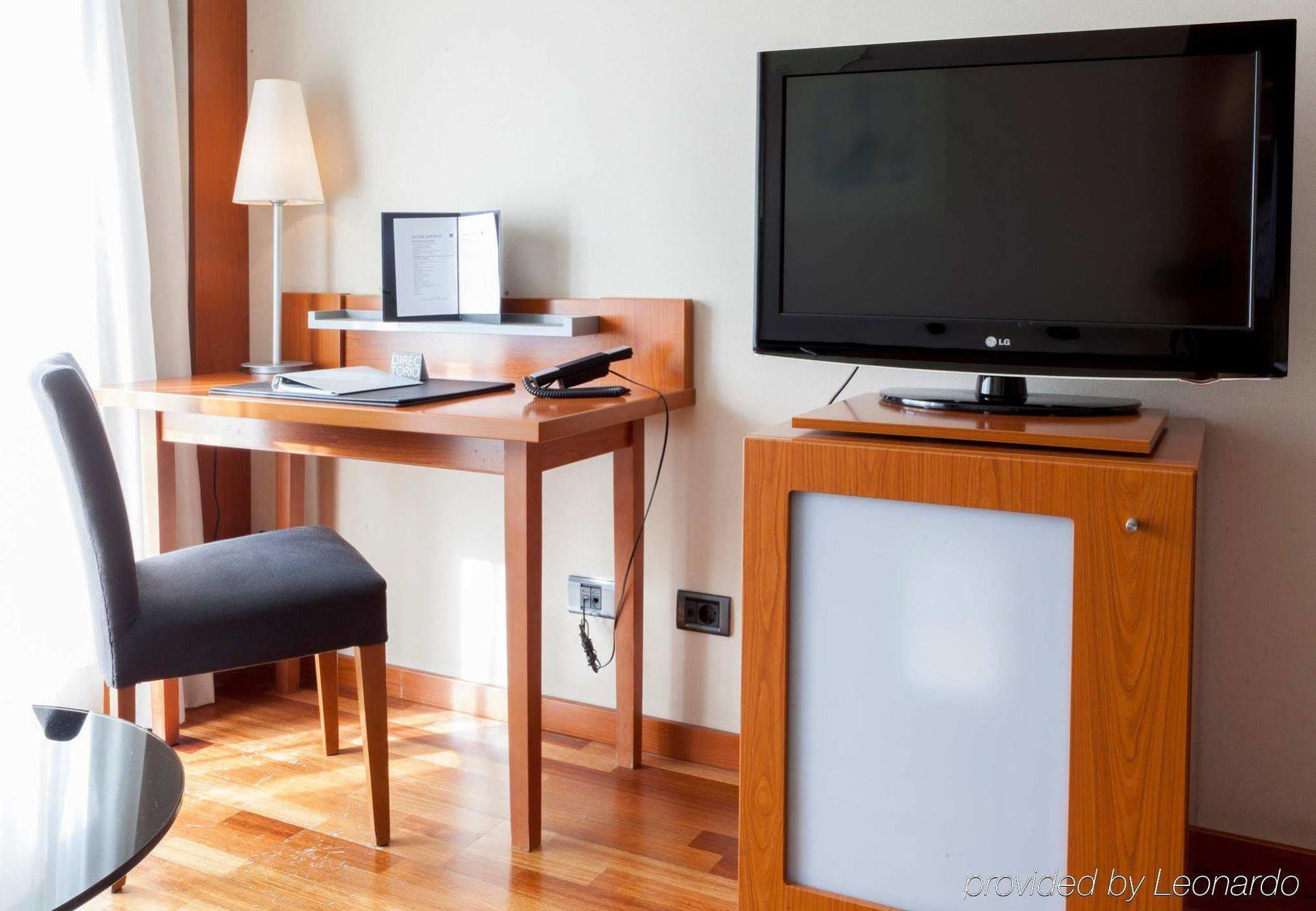 Ac Hotel La Rioja By Marriott Logroño Exteriör bild