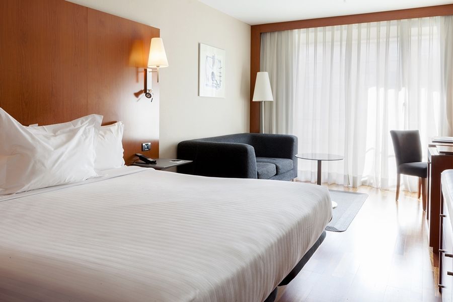Ac Hotel La Rioja By Marriott Logroño Exteriör bild